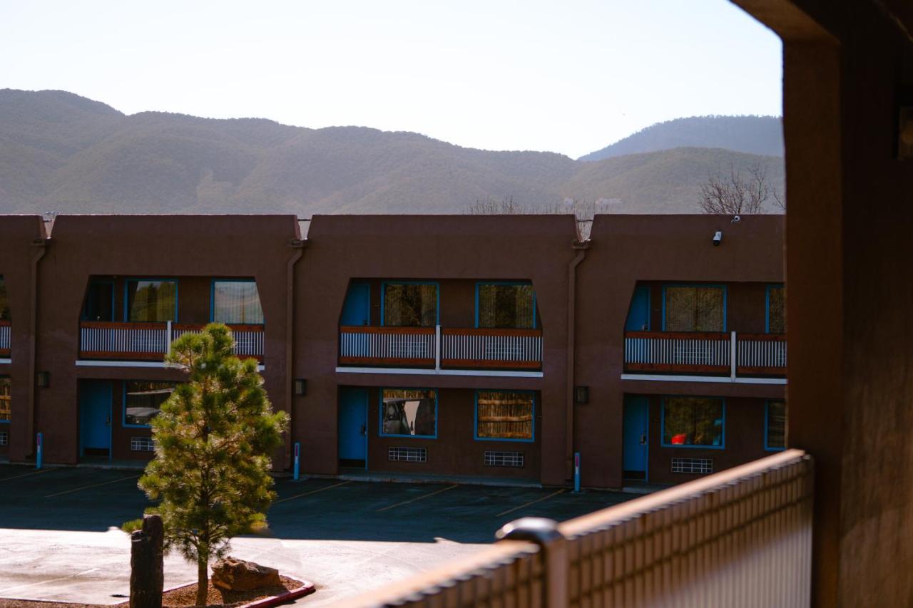 Taos Valley Lodge Exterior foto