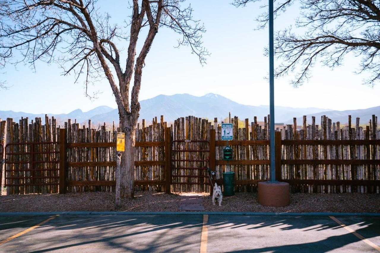 Taos Valley Lodge Exterior foto
